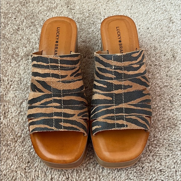 NWOT Lucky Brand Paydin Tiger Platform Mules - Picture 3 of 8